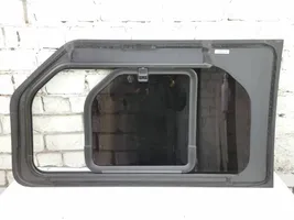 Nissan Primastar Sivukeski-ikkuna/-lasi 36625961