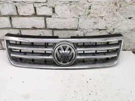 Volkswagen Touareg I Griglia anteriore 7L6853651A