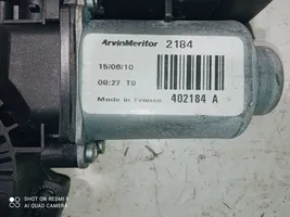 KIA Ceed Silniczek podnośnika szyby drzwi 402184A