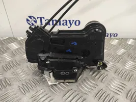 Toyota Aygo AB40 Priekšpusē slēdzene 