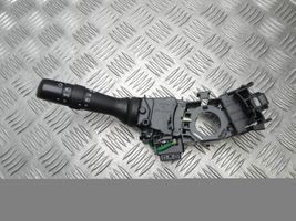 Toyota Verso Leva indicatori 0520017F421