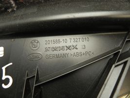 BMW 2 F46 Osłona tylnej klapy 7327010