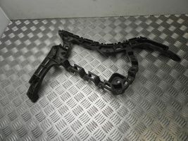 Audi A3 S3 8V Soporte de montaje del parachoques trasero 5G9807355