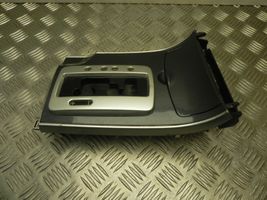 Mazda 3 II Console centrale, commande chauffage/clim GR1C64341