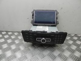 Mercedes-Benz SL R231 Unité principale radio / CD / DVD / GPS A2319004705