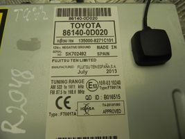 Toyota Yaris Panel / Radioodtwarzacz CD/DVD/GPS 861400D020