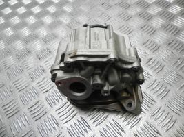 BMW 7 F01 F02 F03 F04 Pompe à huile 7612772