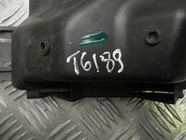Ford Kuga II Uchwyt / Mocowanie zderzaka przedniego BM51F17A882A