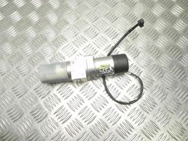 Mercedes-Benz S W221 Compressore/pompa sospensioni pneumatiche A2218000148