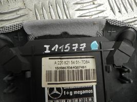 Mercedes-Benz S W220 Kita panelės detalė A2208215451