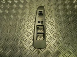 Toyota Prius (XW20) Konsola środkowa / Radio / GPS 7423147070