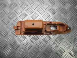 Toyota Land Cruiser (J100) Konsola środkowa / Radio / GPS 7427260061