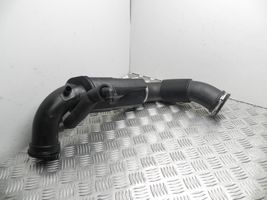 BMW 2 F46 Tube d'admission d'air 8693166