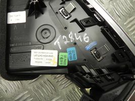 Ford Focus Rejilla de ventilación trasera BM51A018B09DH