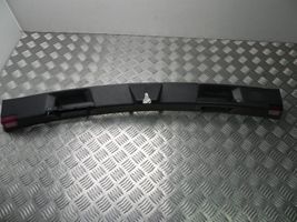 Mercedes-Benz C AMG W204 Rivestimento serratura portellone posteriore/bagagliaio A2047400472