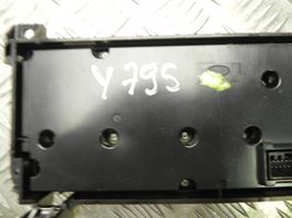 Land Rover Range Rover L405 Panel klimatyzacji DPLA18D687CC