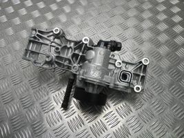 BMW 2 F46 Support, suspension du moteur 8631940