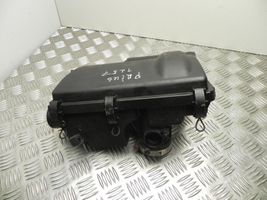 Toyota Prius (XW20) Obudowa filtra powietrza 2114