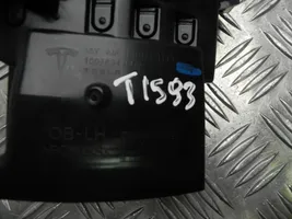 Tesla Model S Kratka nawiewu tylna tunelu środkowego 100783400C