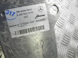 Mercedes-Benz E W213 Moottoriöljyn jäähdytinlaite A0995001900