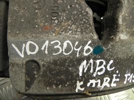 Mercedes-Benz C AMG W205 Priekšējais suports BRAKECALIPER500867B305X28