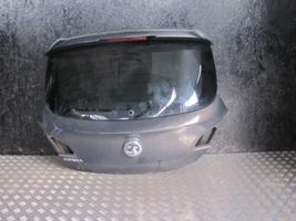 Opel Corsa E Takaluukun/tavaratilan kansi 