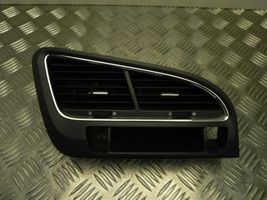 Peugeot 5008 Grille d'aération arrière W14107