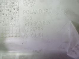 Volkswagen Tiguan D-pilarin verhoilu (yläosa) 5N0867617