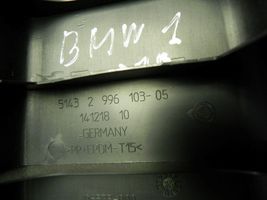 BMW 1 E82 E88 B-pilarin verhoilu (yläosa) 2996103
