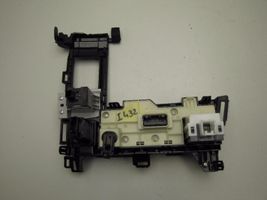 Hyundai i30 Other switches/knobs/shifts 15C315