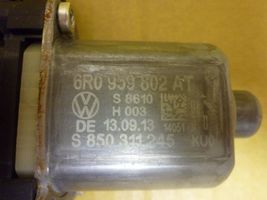 Subaru Forester SJ Moteur de lève-vitre de porte avant 6R0959802AT