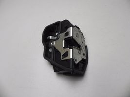 BMW X3 E83 Serratura portiera di carico 7202147