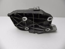 Honda FR-V Support, suspension du moteur PLC4