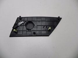 Toyota Avensis T270 Griglia/mascherina subwoofer 5547205010