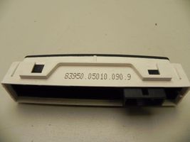 Toyota Avensis T270 Monitori/näyttö/pieni näyttö 8395005010