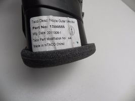 Opel Astra J Griglia di ventilazione posteriore 13300555