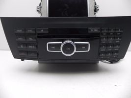 Mercedes-Benz C AMG W204 Panel / Radioodtwarzacz CD/DVD/GPS A2049009410