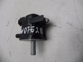 Lexus IS III XE30 Solenoīda vārsts 9091012276