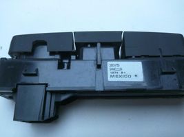 Opel Zafira C Other switches/knobs/shifts 20934759