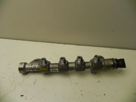 Opel Zafira C Fuel distributor 55576177