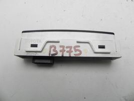 Toyota Avensis T270 Monitori/näyttö/pieni näyttö 8395005030