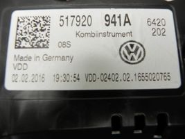 Volkswagen Golf Sportsvan Tachimetro (quadro strumenti) 517920941A