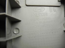 Hyundai Tucson JM B-pilarin verhoilu (yläosa) 858302E200