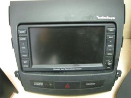 Mitsubishi Outlander Unité principale radio / CD / DVD / GPS 8750A184