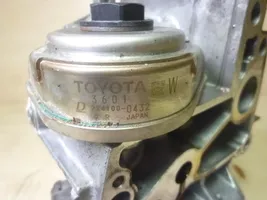 Toyota RAV 4 (XA40) Pompe de circulation d'eau 2241000432