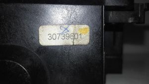 Volvo XC70 Manetka / Przełącznik kierunkowskazów wycieraczek 30739601
