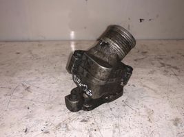 Volvo V70 Alloggiamento termostato 863695