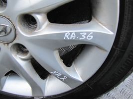 Hyundai i30 R16-alumiinivanne 529102L200