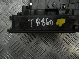 BMW 2 F46 Serrure de porte arrière 7281944