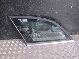 Mercedes-Benz C AMG W204 Fenêtre latérale vitre arrière 